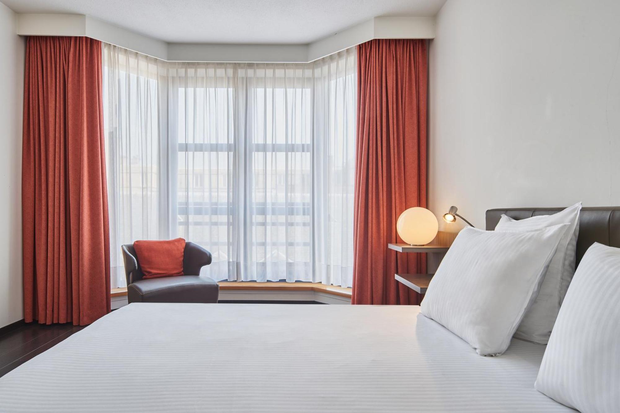 Theater Hotel Antwerp Exterior photo