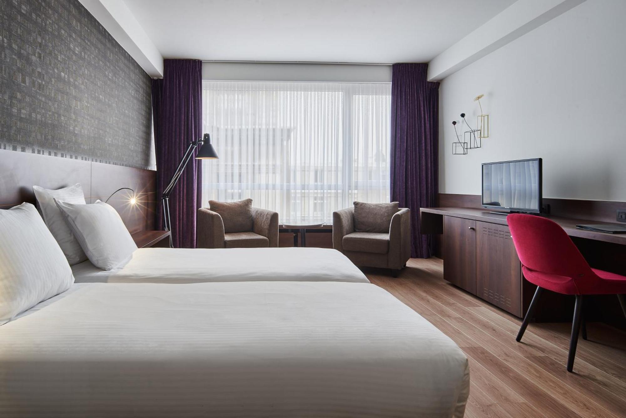Theater Hotel Antwerp Exterior photo