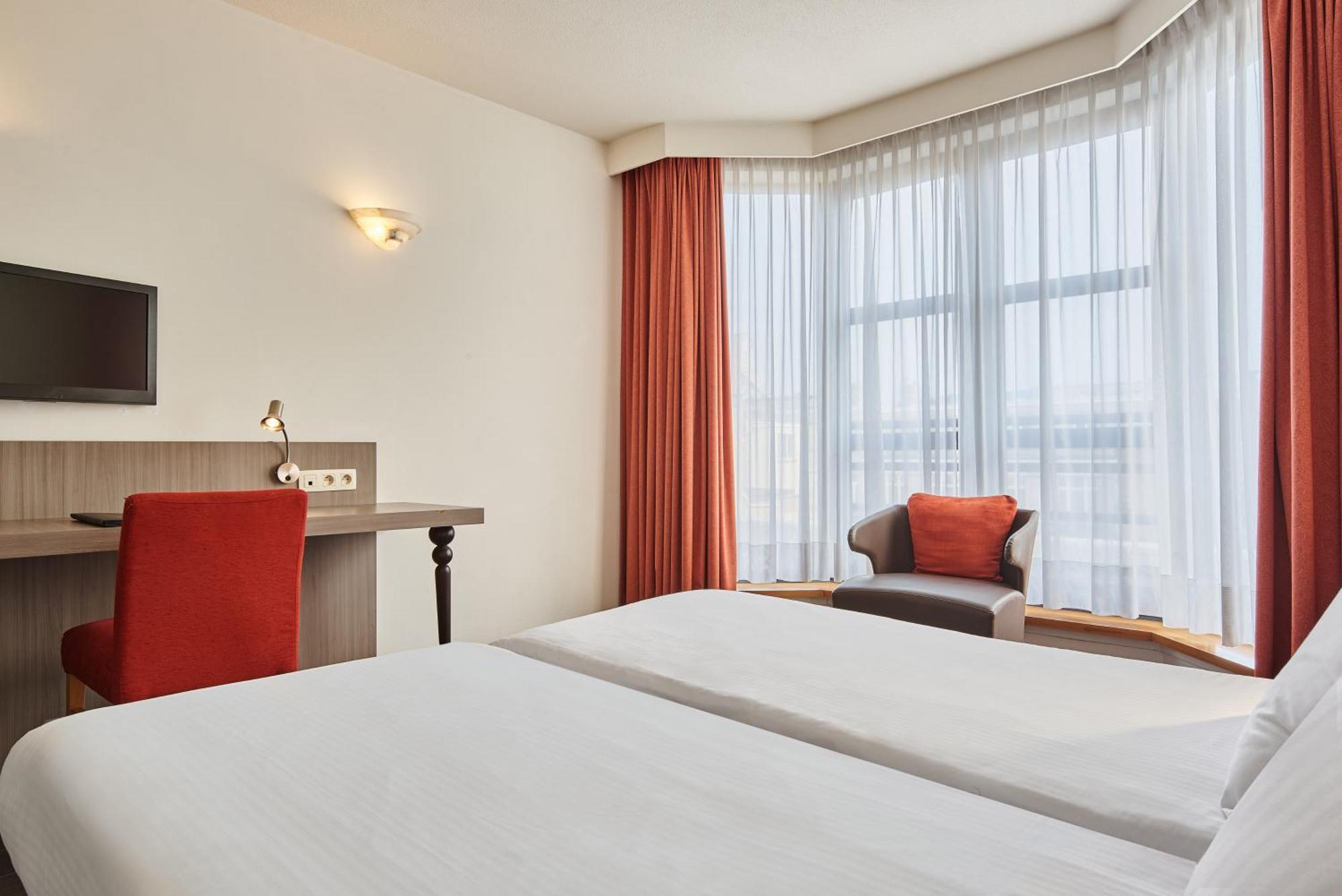 Theater Hotel Antwerp Exterior photo